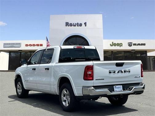 2025 RAM 1500 Big Horn/Lone Star