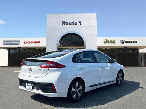 2019 Hyundai IONIQ Plug-In Hybrid Base