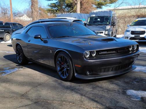 2022 Dodge Challenger R/T Scat Pack