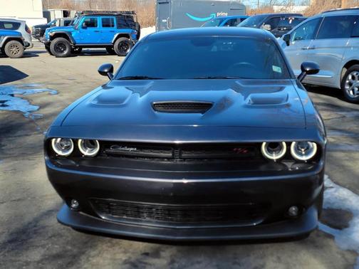 2022 Dodge Challenger R/T Scat Pack