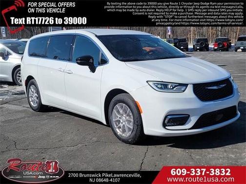 2026 Chrysler Pacifica Select