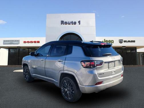 2023 Jeep Compass Altitude