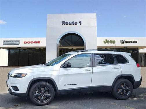 2023 Jeep Cherokee Altitude Lux