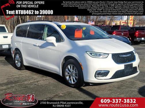 2022 Chrysler Pacifica Touring-L