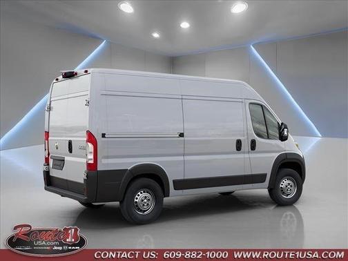 Bright White Clearcoat 2026 RAM ProMaster 1500 Base