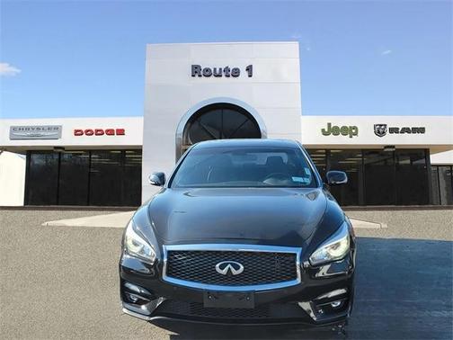2015 INFINITI Q70 3.7X