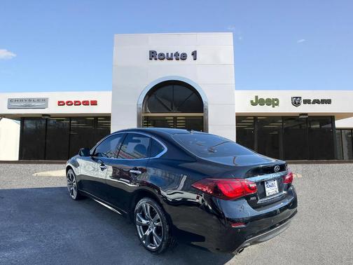 2015 INFINITI Q70 3.7X