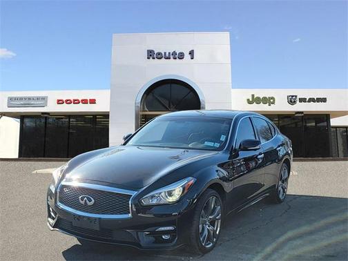 2015 INFINITI Q70 3.7X