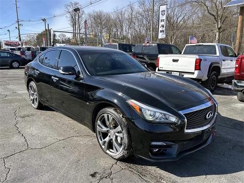 2015 INFINITI Q70 3.7X