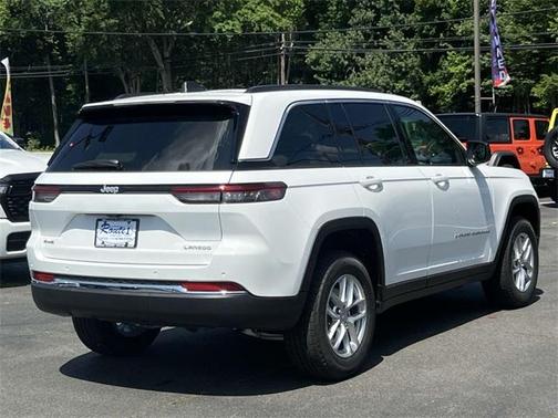 2025 Jeep Grand Cherokee Laredo X