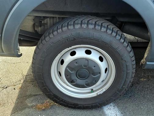 2018 Ford Transit-250 130 WB Medium Roof Cargo