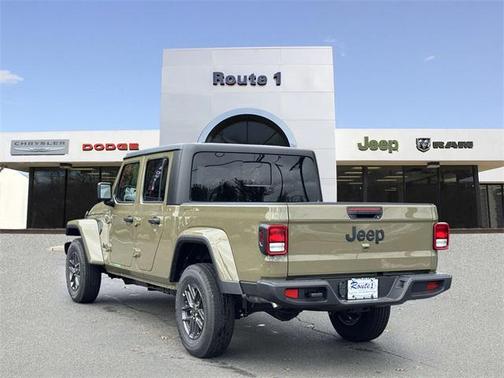 2025 Jeep Gladiator Sport