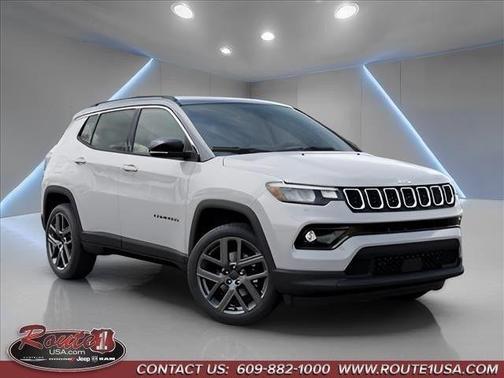 Bright White Clearcoat 2026 Jeep Compass Limited