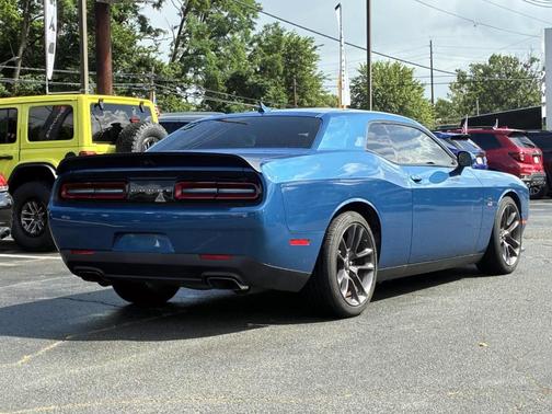 2022 Dodge Challenger R/T Scat Pack