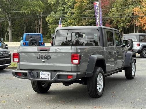 2023 Jeep Gladiator Sport