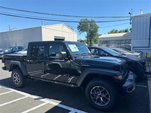 2025 Jeep Gladiator Sport