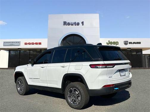 2023 Jeep Grand Cherokee 4xe Trailhawk