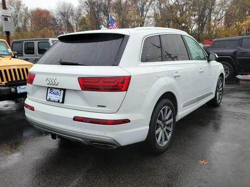 2018 Audi Q7 2.0T Premium Plus