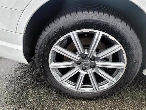 2018 Audi Q7 2.0T Premium Plus