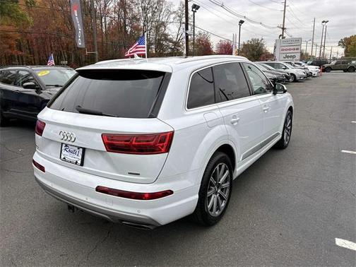 2018 Audi Q7 2.0T Premium Plus