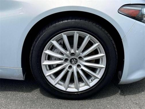 2022 Alfa Romeo Giulia Base
