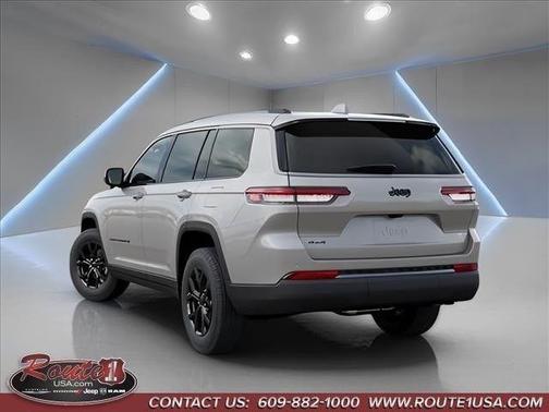 Silver Zynith 2026 Jeep Grand Cherokee L Laredo