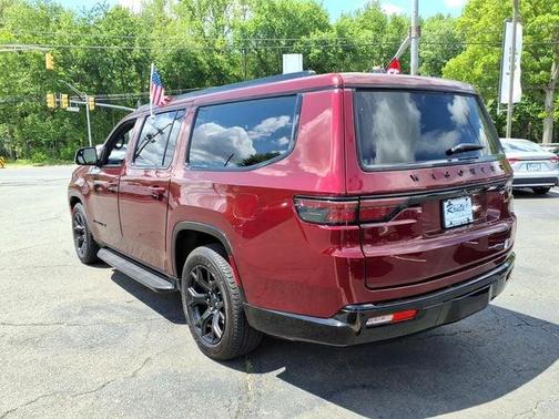 Velvet Red Pearlcoat 2024 Jeep Wagoneer L Series II