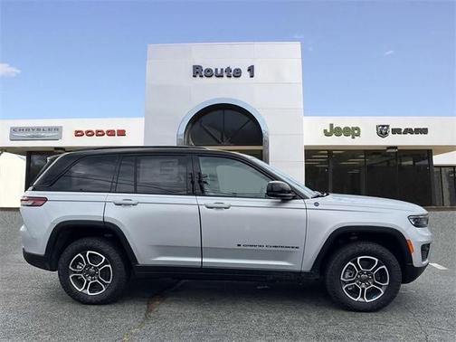 2023 Jeep Grand Cherokee 4xe Trailhawk