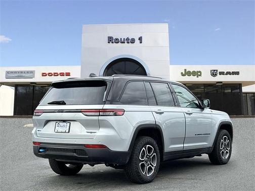 2023 Jeep Grand Cherokee 4xe Trailhawk