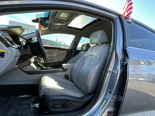 2017 Hyundai SONATA Limited