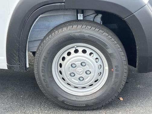 2026 RAM ProMaster 1500 Low Roof