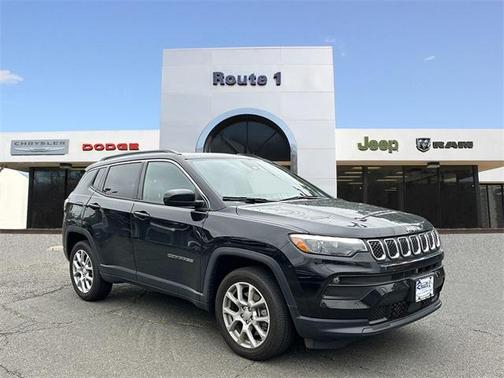 2024 Jeep Compass Latitude Lux