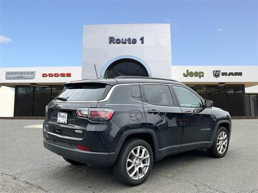 2024 Jeep Compass Latitude Lux