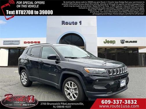 2024 Jeep Compass Latitude Lux