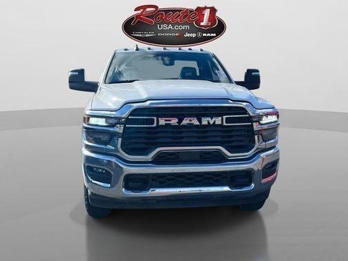2026 RAM 3500 Tradesman/Big Horn