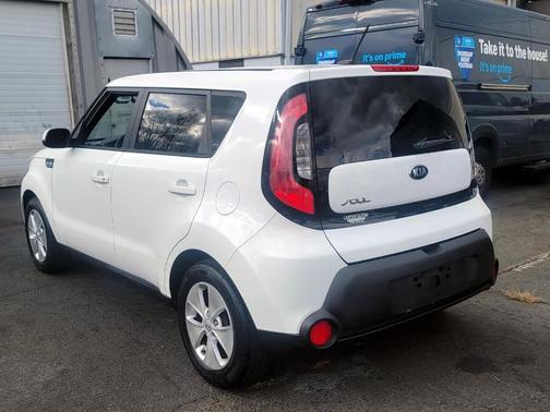 2015 Kia Soul Base