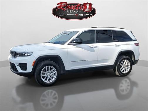 2023 Jeep Grand Cherokee Laredo