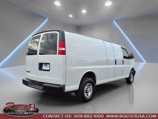 2017 Chevrolet Express 2500 Work Van