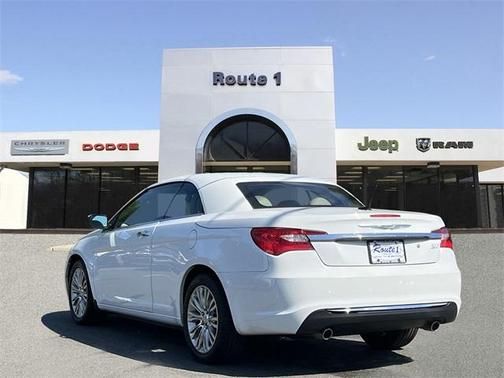 2013 Chrysler 200 Limited