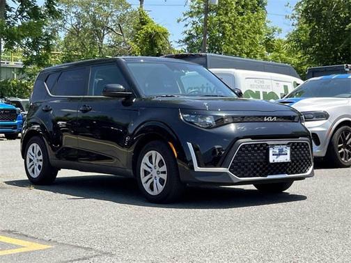 2023 Kia Soul LX