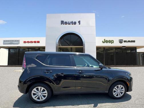 2023 Kia Soul LX