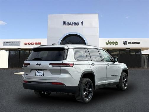 2025 Jeep Grand Cherokee L Laredo