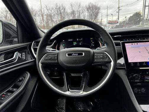 2023 Jeep Grand Cherokee 4xe Trailhawk