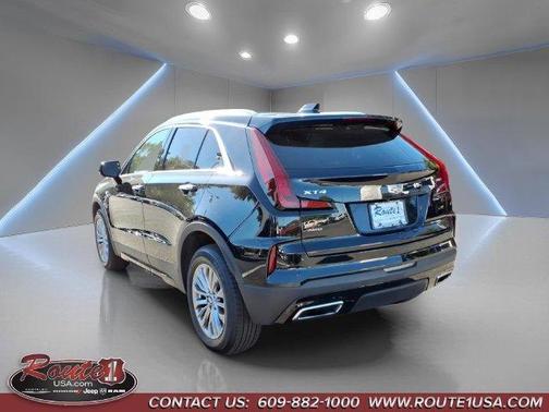 Stellar Black Metallic 2025 Cadillac XT4 Premium Luxury