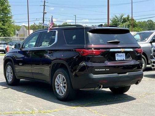 2022 Chevrolet Traverse LT Cloth