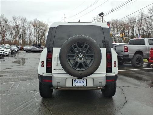 2025 Land Rover Defender P300