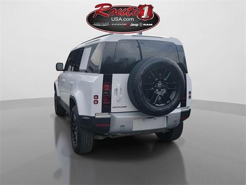 2025 Land Rover Defender P300