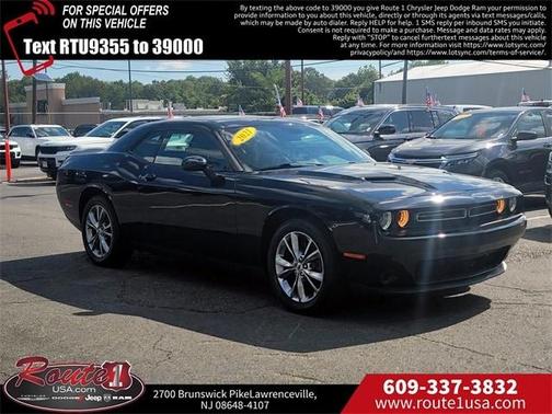 2021 Dodge Challenger SXT