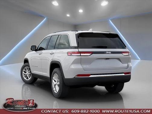 2026 Jeep Grand Cherokee Laredo