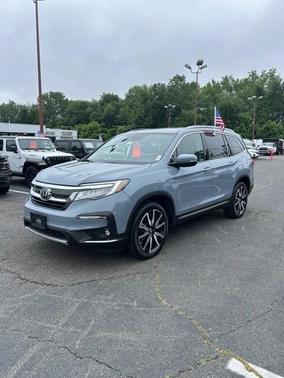 2022 Honda Pilot Touring 7-Passenger